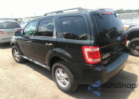 2010 Ford Escape Xlt из США, поврежденный, VIN 1FMCU0D77AKC14929